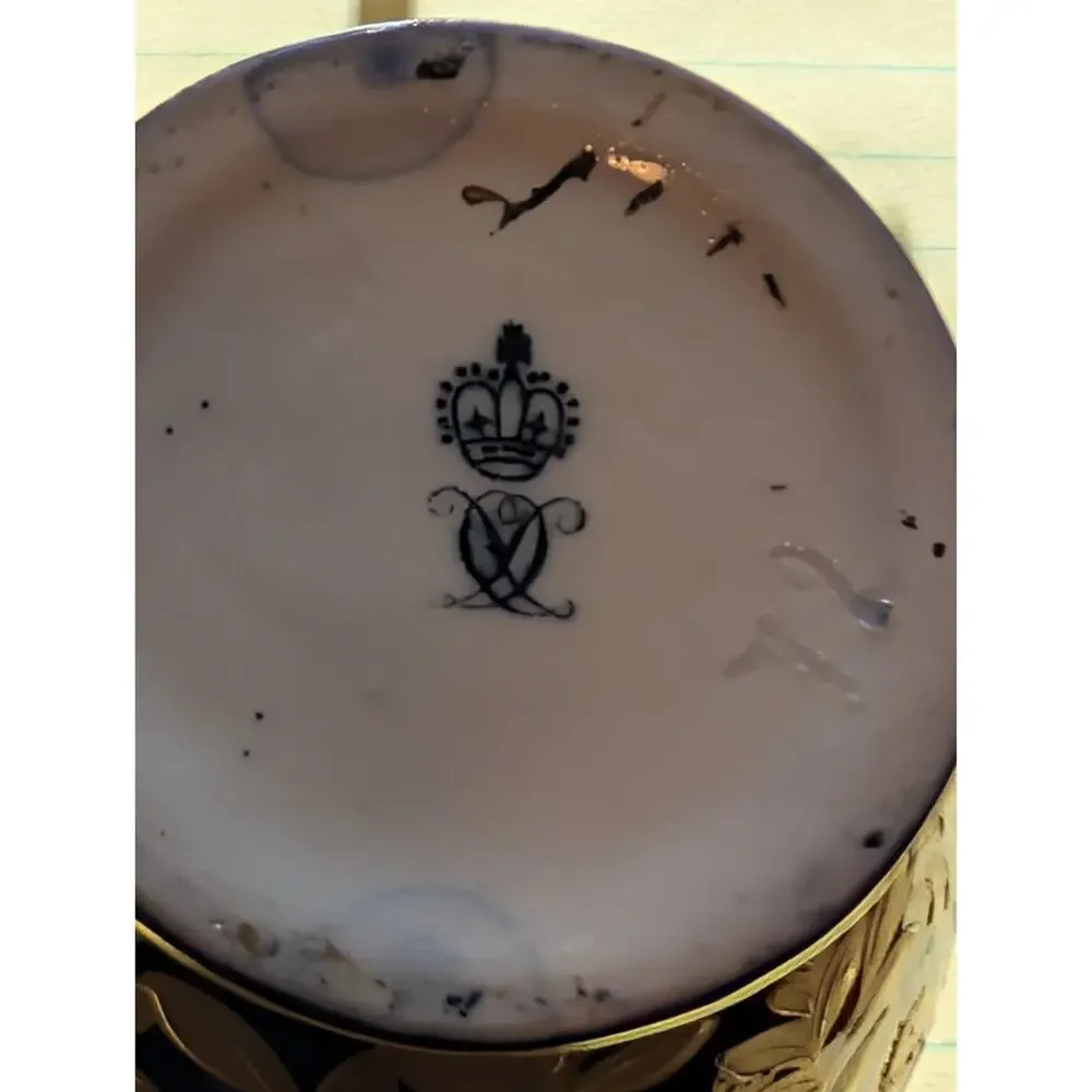 Royal Crown Derby antique royal